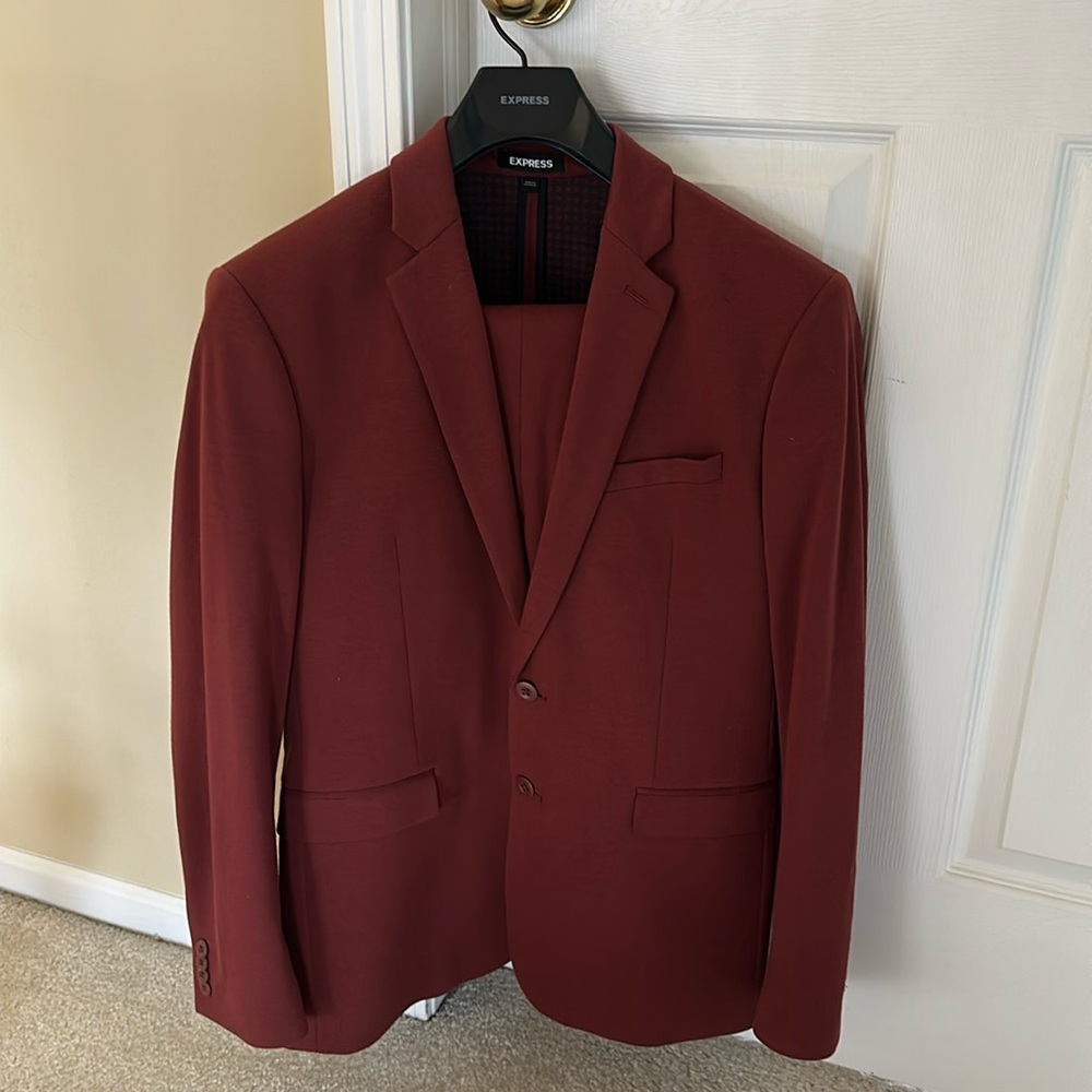 Men’s Two-Piece Express Russet Suit - Slim 38S/Slim 29 x 30